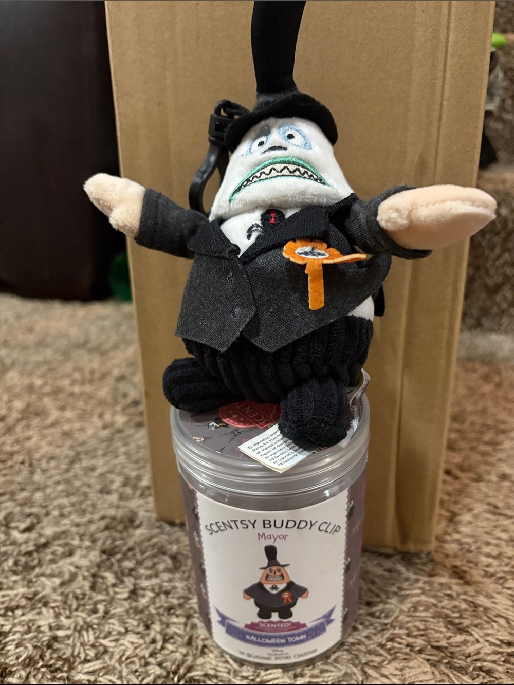 Scentsy Mayor Buddy Clip Plush in Black, White and Orange